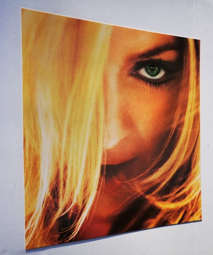 Madonna display card - display, ghv2