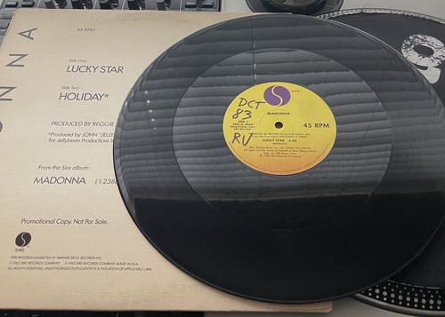Madonna lucky star holiday - lucky, /